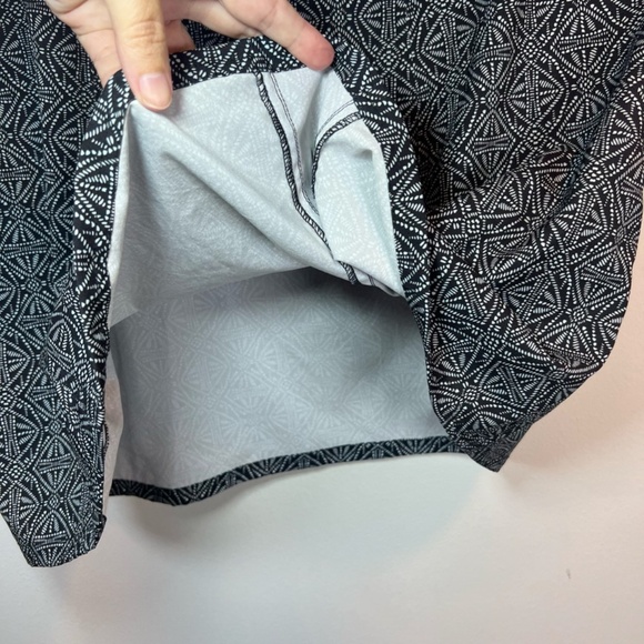 RipSkirt Hawaii Womens Wrap Skirt Black Pearl Batik Length 2 Swim Cover Up Sz XL - Picture 8 of 11